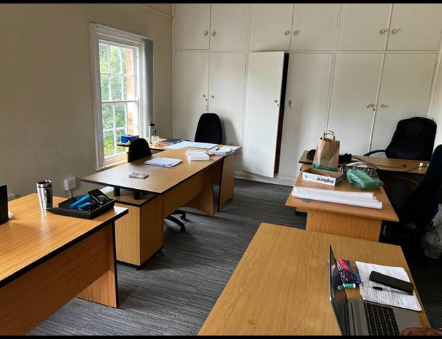 OFFICE FOR SALE IN SCOTTSVILLE